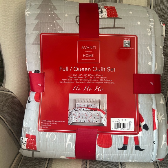 NWT AVANTI home full/queen CHRISTMAS quilt and sham set. - Picture 4 of 16